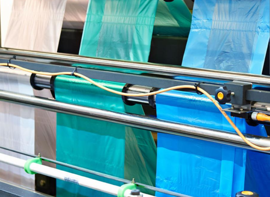 注塑機(jī)、擠出機(jī)、吹膜機(jī)和吹塑機(jī)對中解決方案